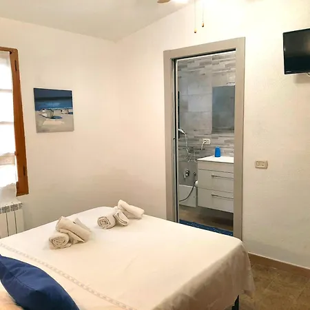 In With Large Terrace And Garden Quartu SantʼElena