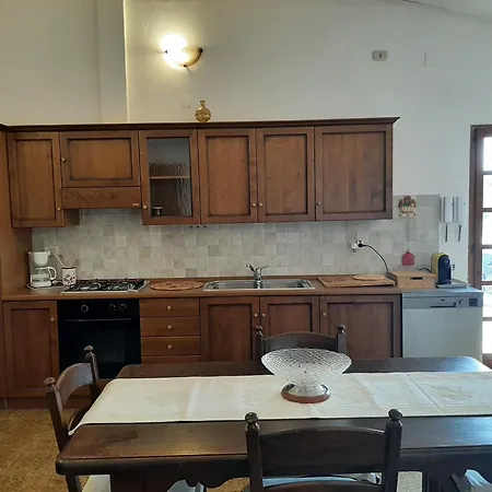 In With Large Terrace And Garden Σπίτι διακοπών *